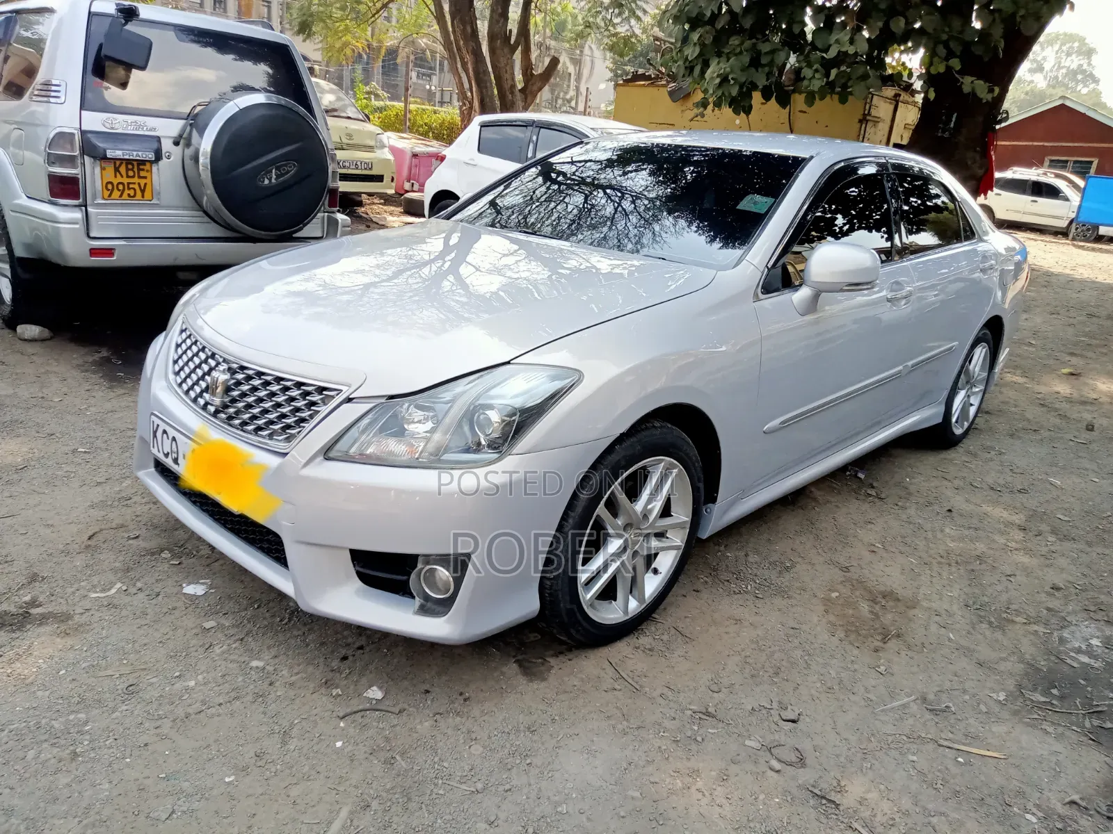 Toyota Crown 2012 Silver