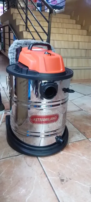 Readily Available Wet and Dry 1200w Astramilano Vacuum Cleaner 50l