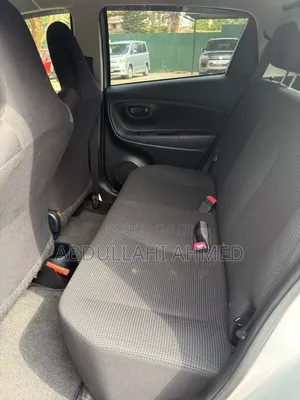Toyota Vitz 2019 Silver