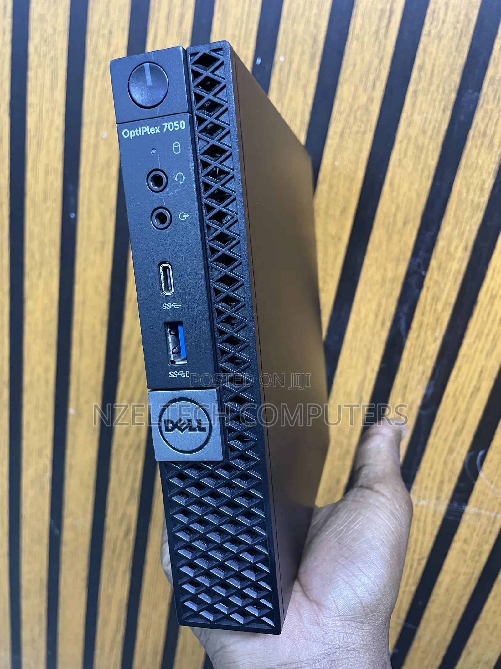 Desktop Computer Dell Optiplex 7050 8GB Intel Core i7 SSD 256GB