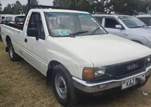 Isuzu Tougher 1997 White