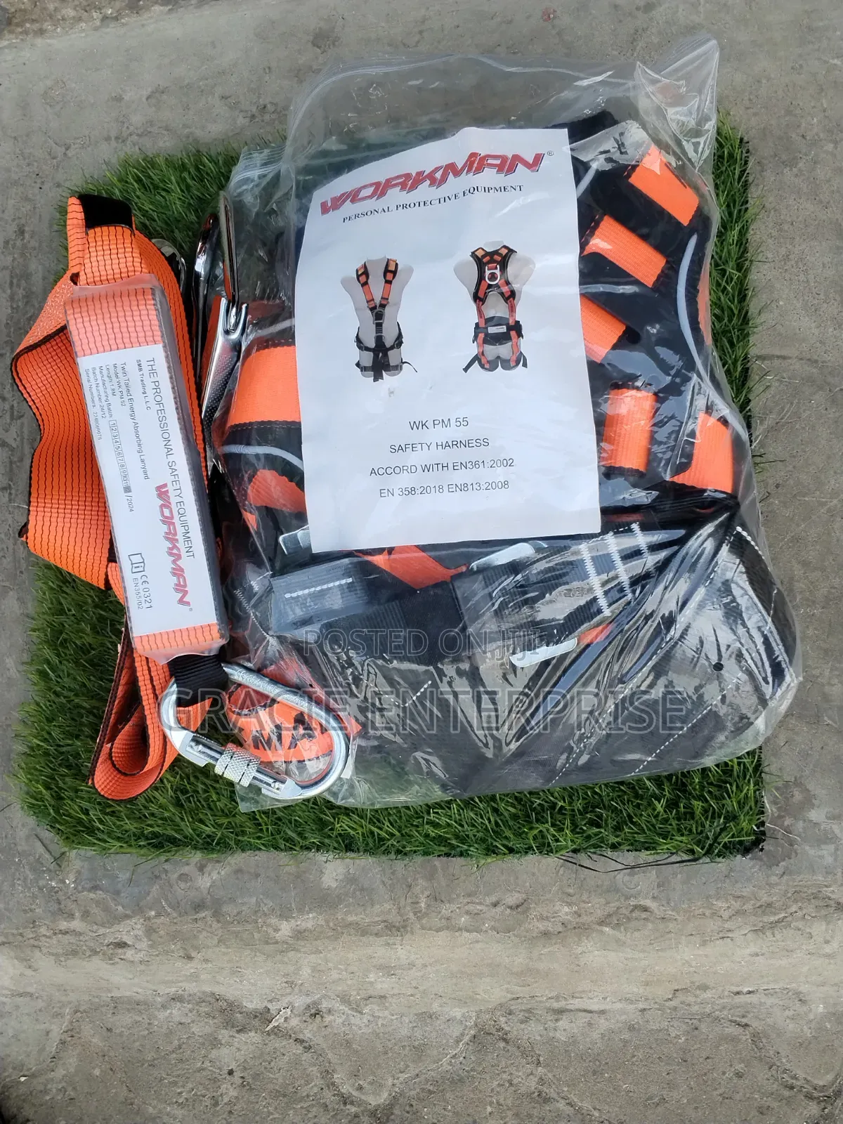 Workman Fall Arrester Harness, Shock Absorber