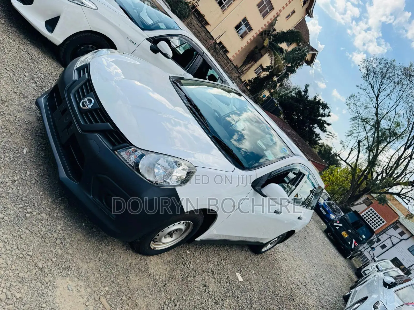 Nissan Advan 2018 White