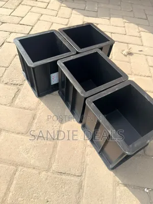 Plastic Lab Test Cube