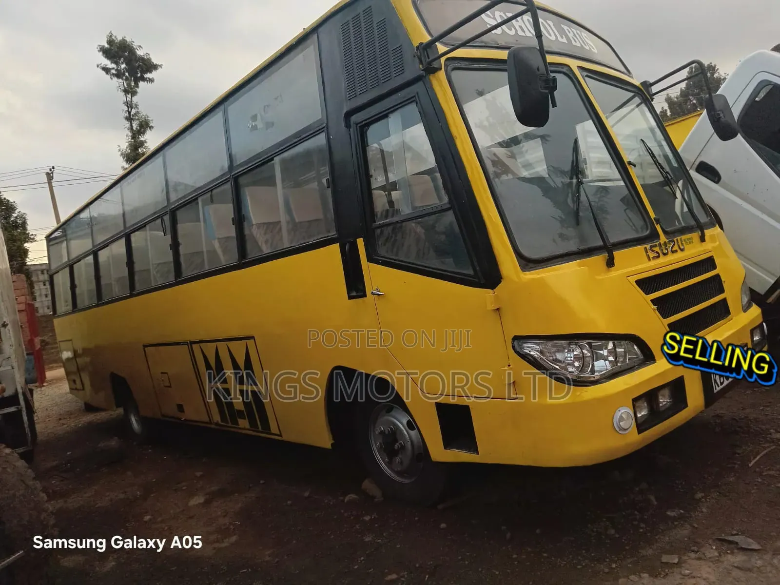Isuzu FRR 2008 Yellow