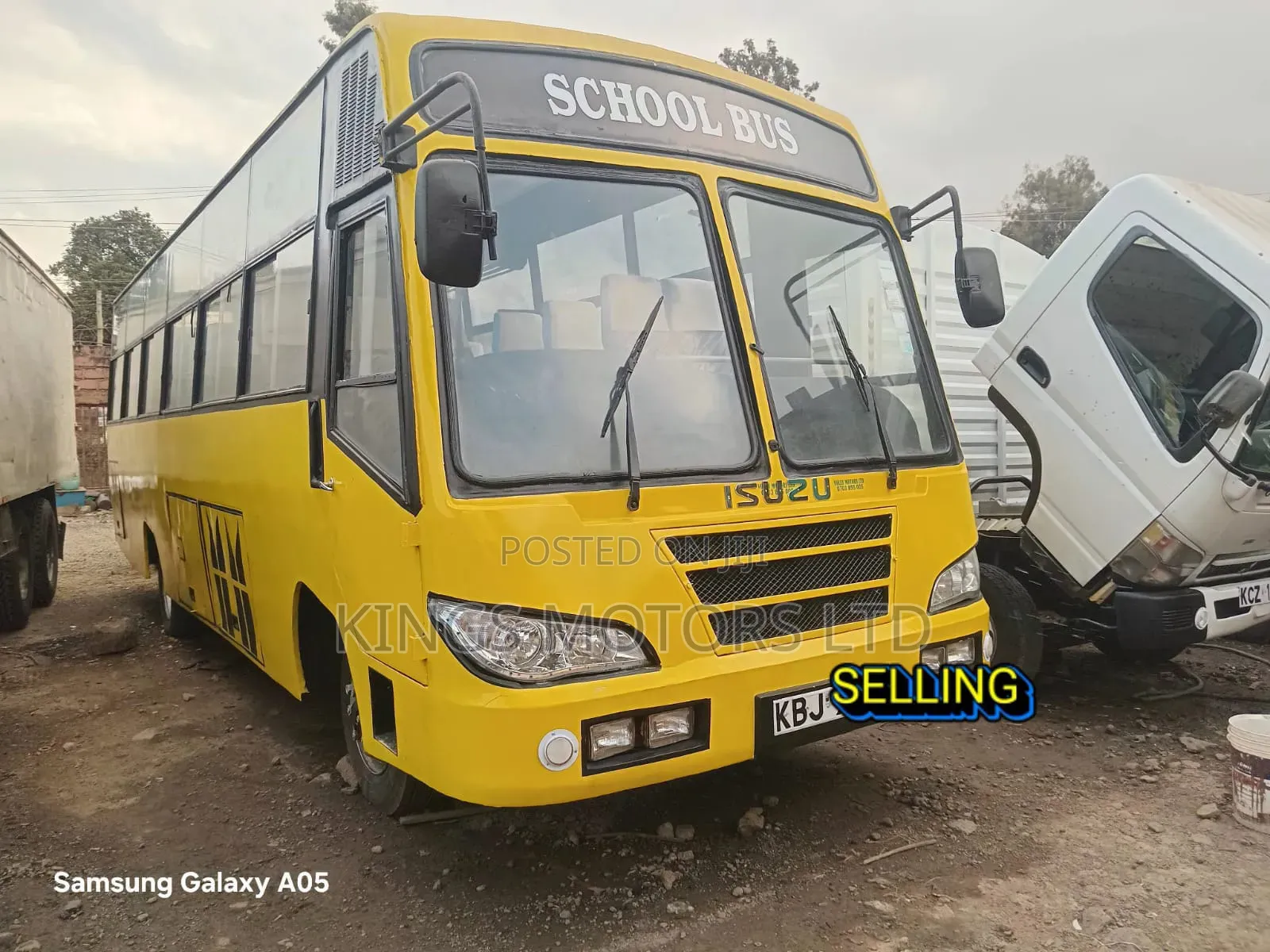 Isuzu FRR 2008 Yellow