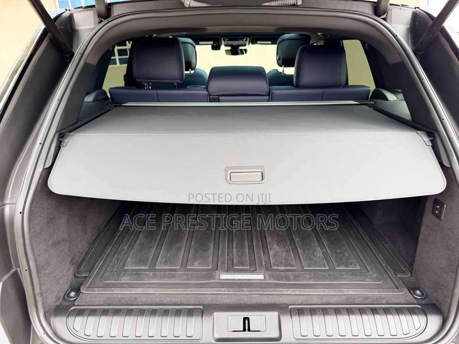 Rover Land 2019 Silver