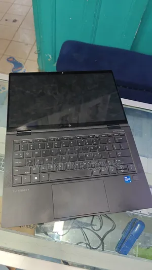Laptop HP Elite Dragonfly x360 11th Gen 16GB Intel Core i7 SSD 512GB