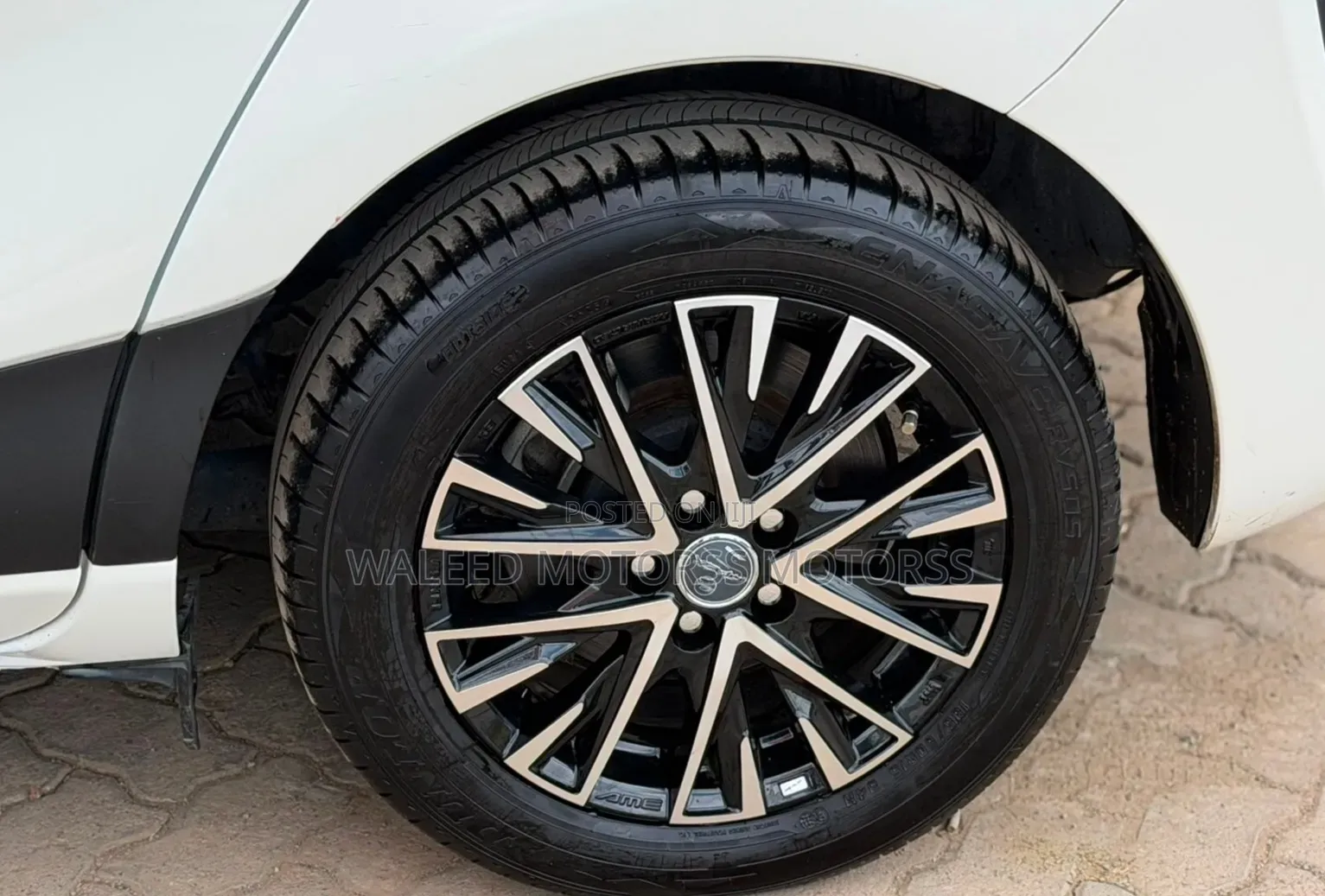 Toyota Sienta 2020 White