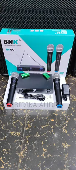 BNK BK901 Cordless Microphone Set With Dual Handheld Mics