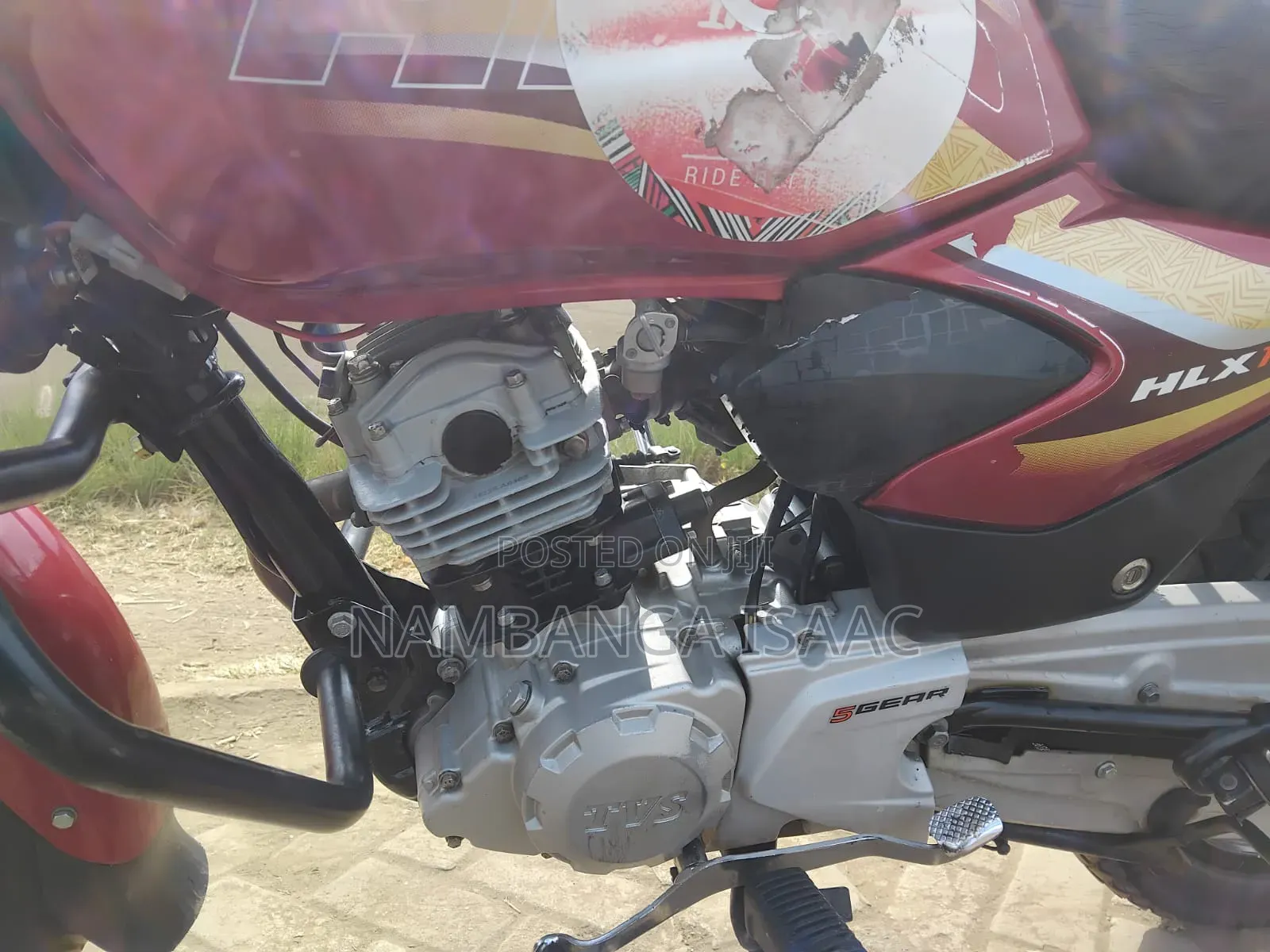 TVS HLX Plus ES 2025 Red