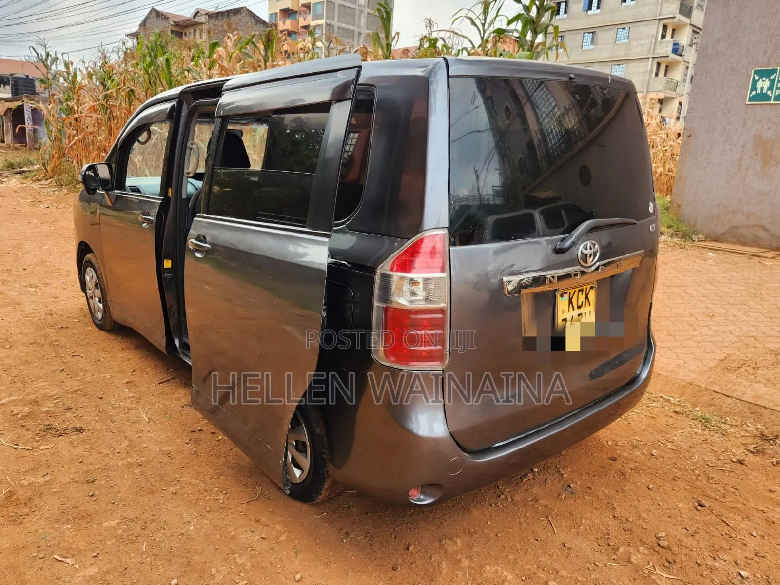 Toyota Voxy 2009 Gray