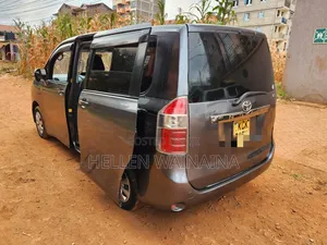 Toyota Voxy 2009 Gray