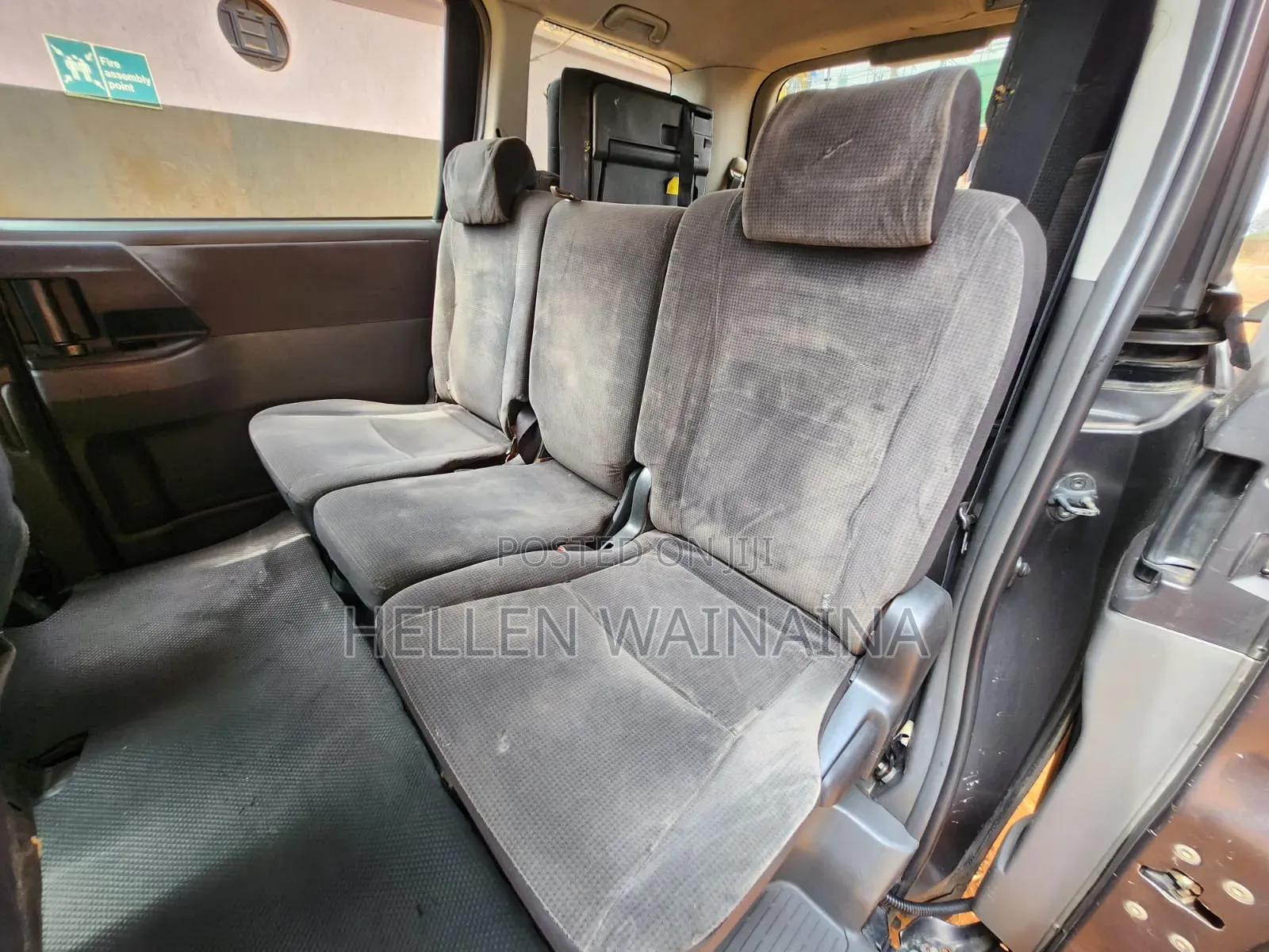 Toyota Voxy 2009 Gray