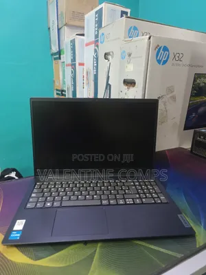Laptop Lenovo V15 8GB Intel Core i3 SSD 256GB