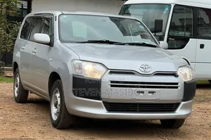 Toyota Succeed 2019 Silver