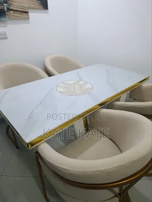 Quick Sell - 6 Seater Dining Set