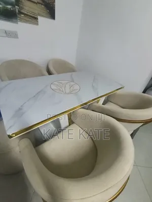 Quick Sell - 6 Seater Dining Set