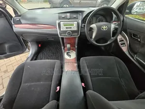 Toyota Allion 2011 Silver