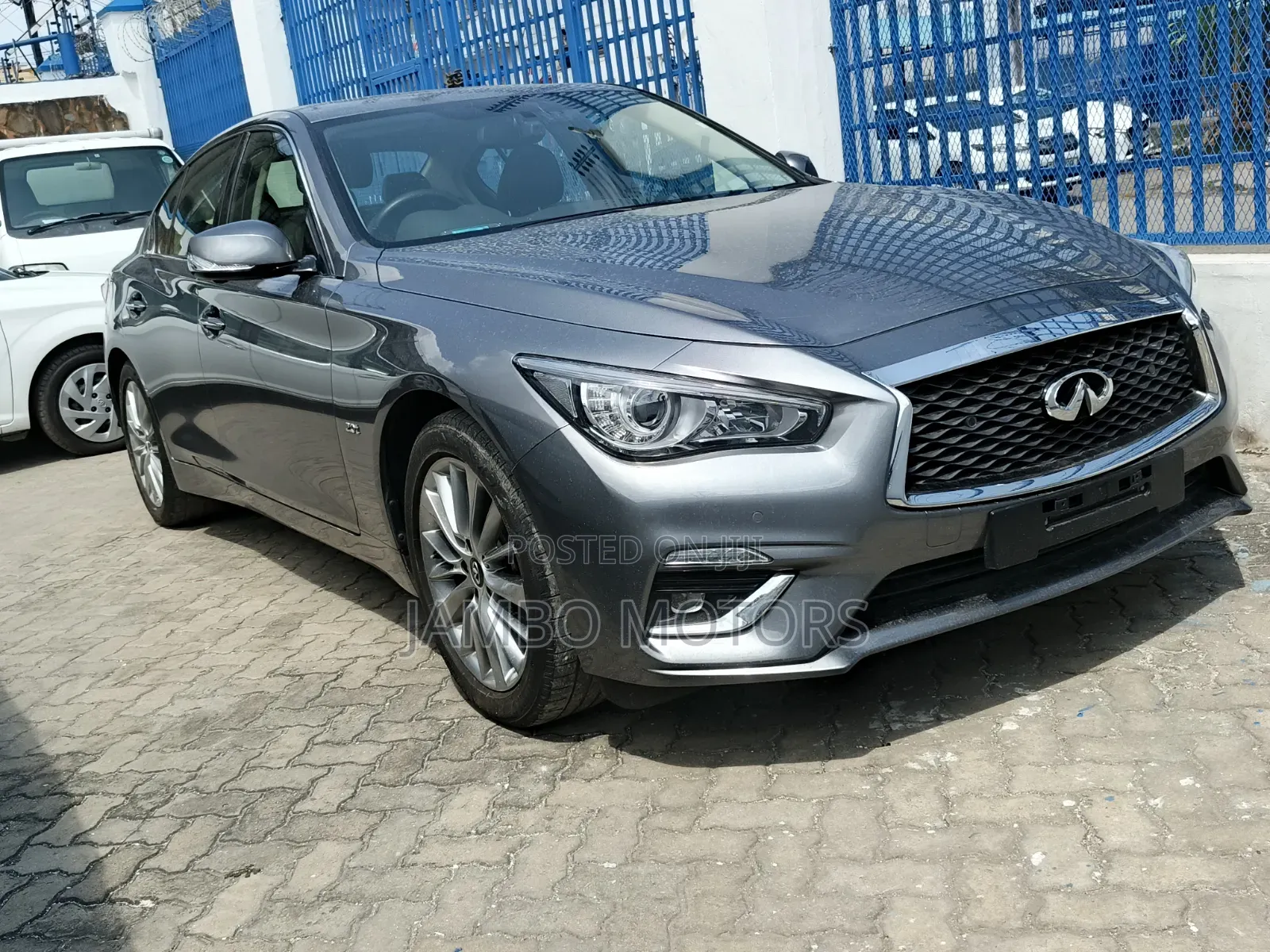 Nissan Skyline 2020 Gray