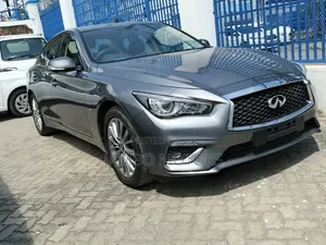 Nissan Skyline 2020 Gray
