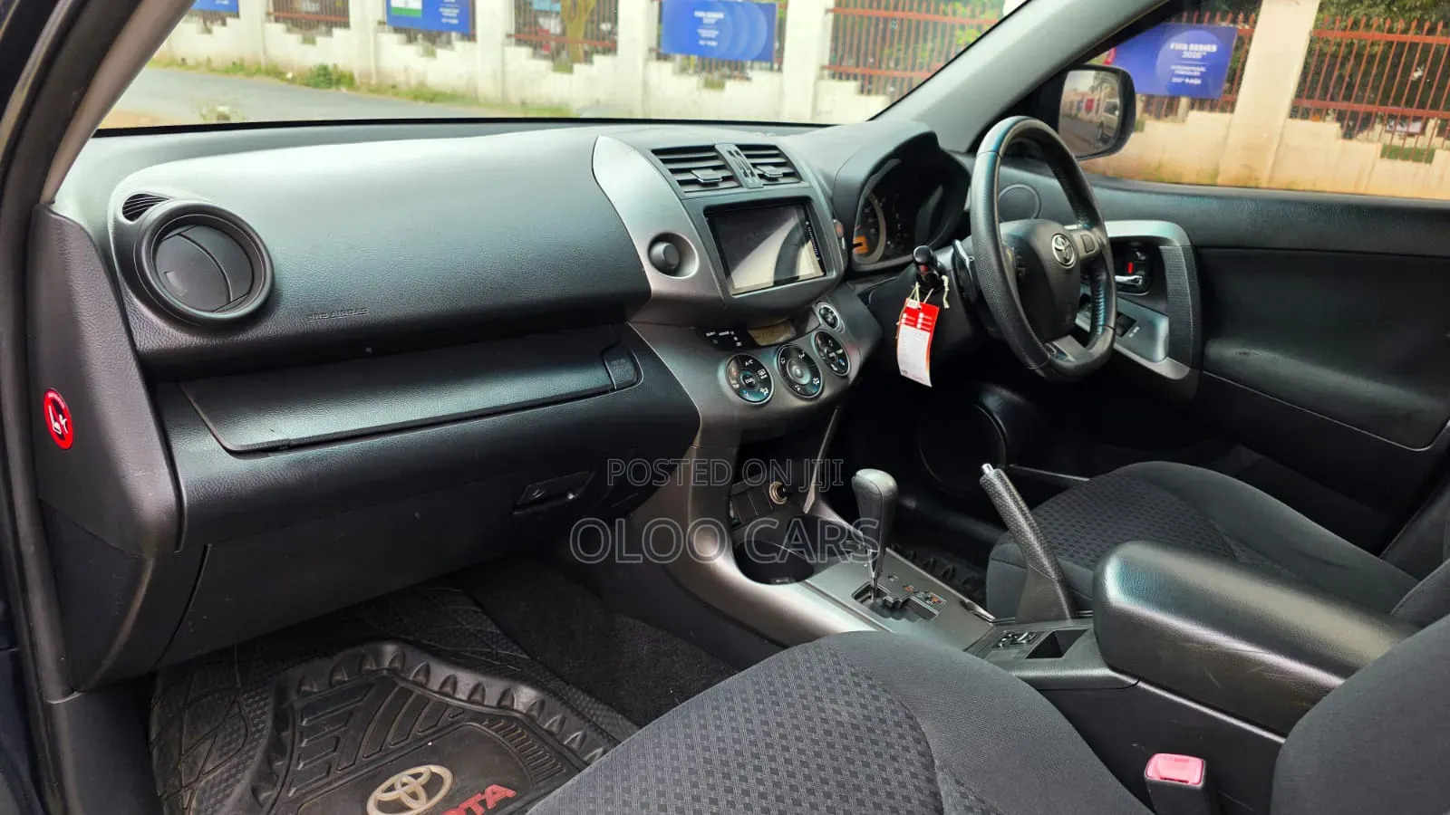 Toyota Avanza 2011 Blue