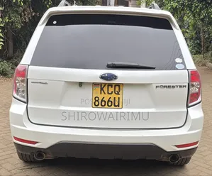 Subaru Forester 2010 Off white