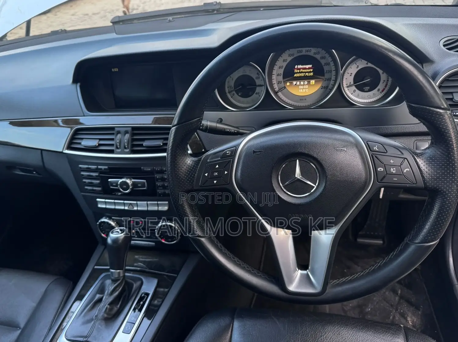 Mercedes-Benz C200 2011 Silver