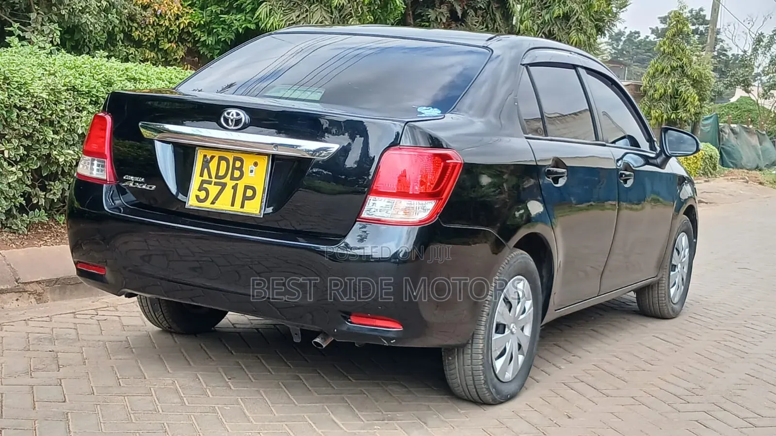 Toyota Axio 2013 Black