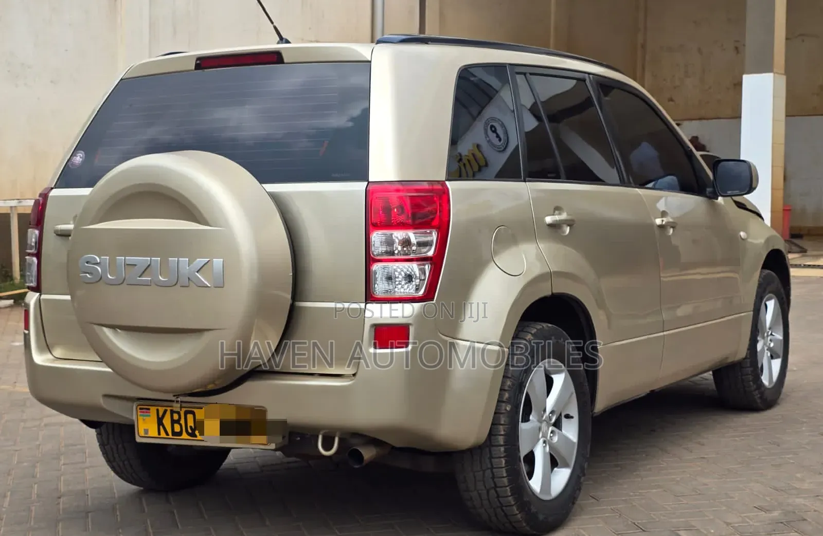 Suzuki Escudo 2008 Brown