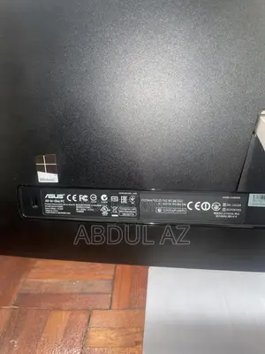 Desktop Computer Asus 8GB Intel Core i5 SSD 500GB