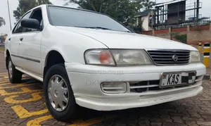 Nissan Sunny 2002 White