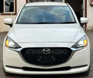 Mazda 2 2020 White