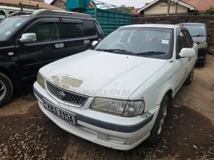 Nissan FB15 2003 White