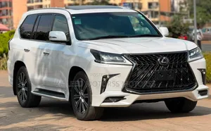 Lexus LX 570 AWD 2020 White