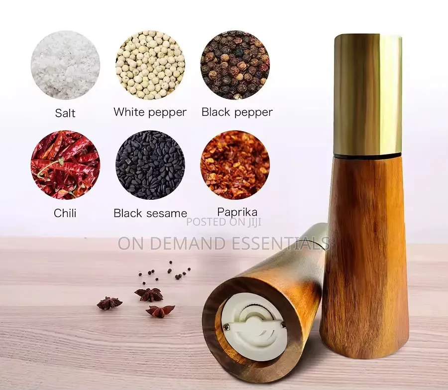 Wooden Adjustable Spice // Pepper Grinder