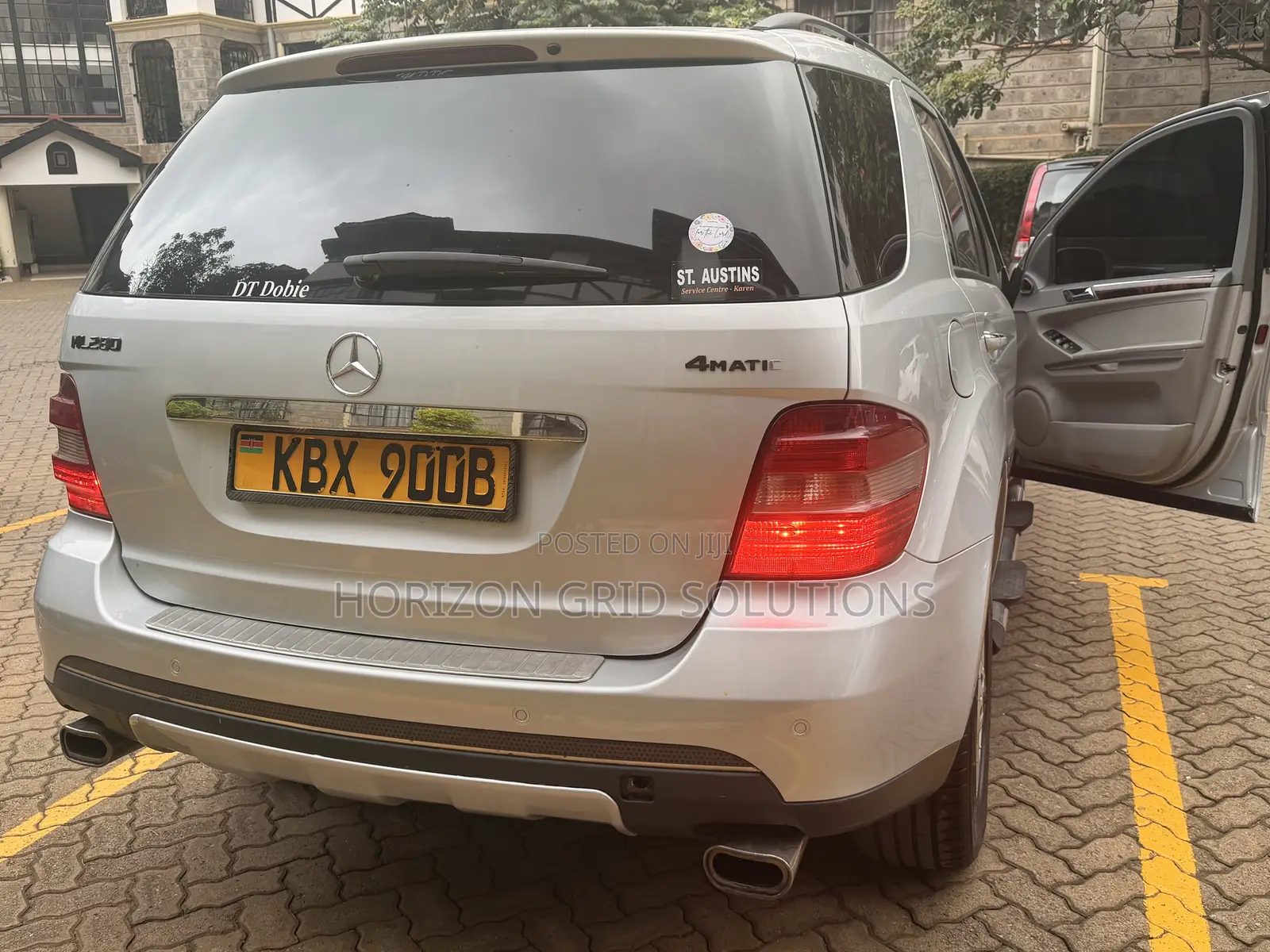 Mercedes-Benz M Class 2010 Silver