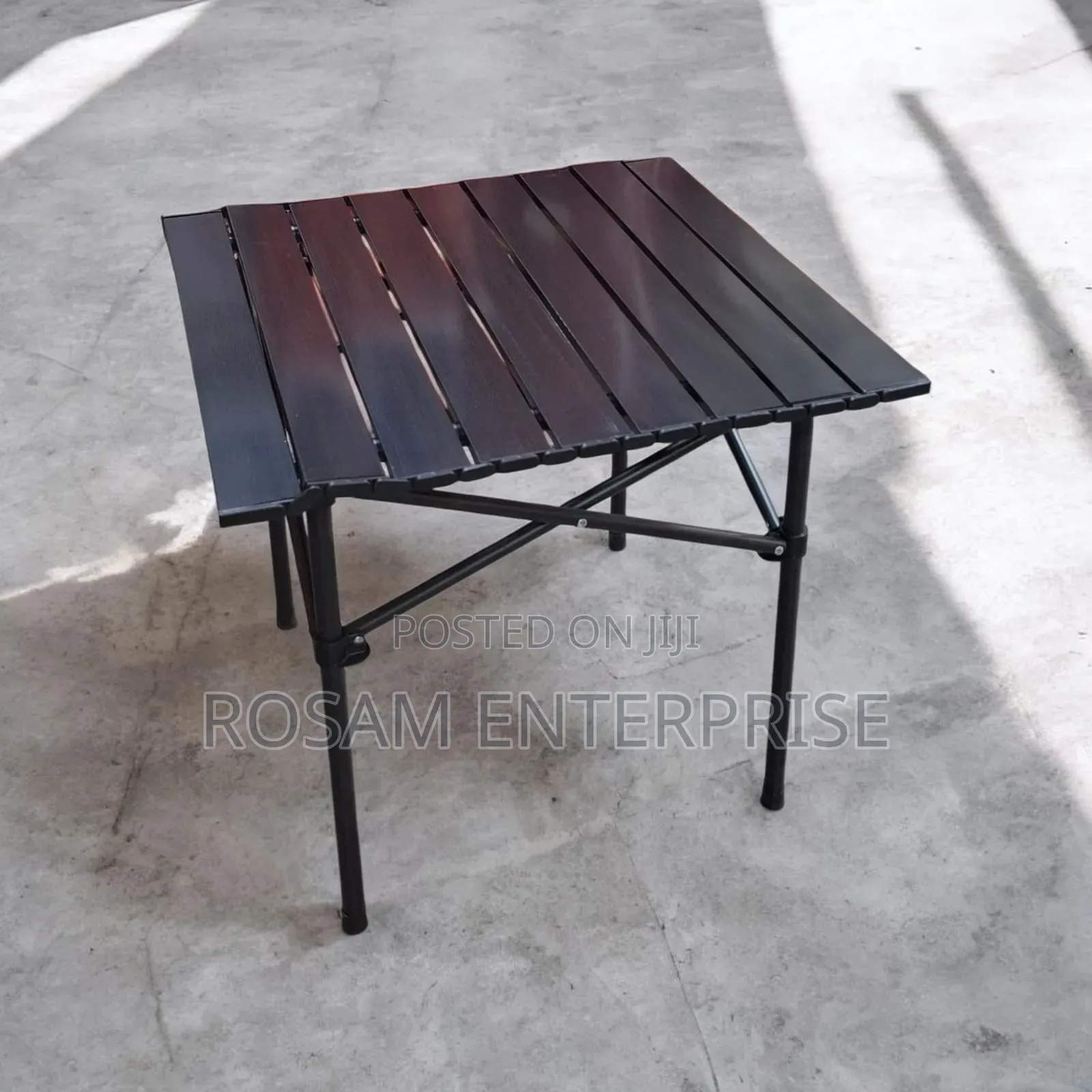 Foldable Table