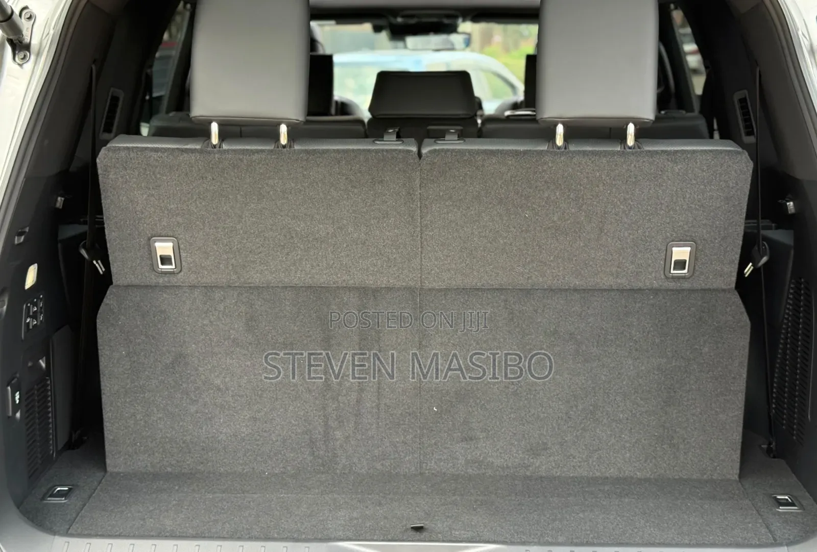 Lexus LX 500d 2025 Silver