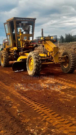 140G Caterpillar Motor Grader