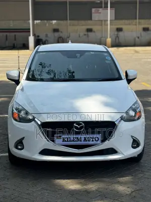 Mazda Demio 2017 White