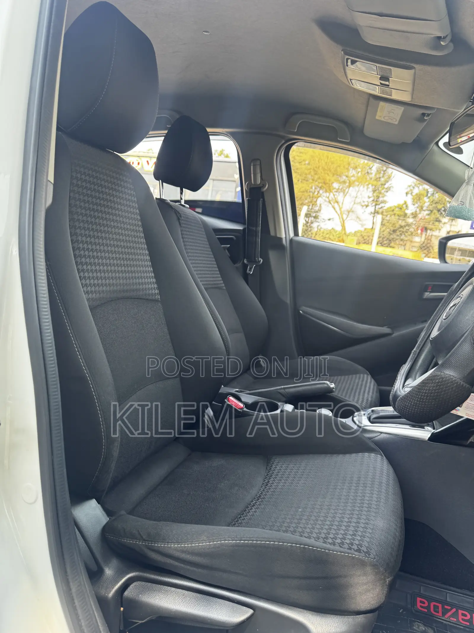 Mazda Demio 2017 White