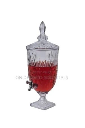 Clear Glass Beverages / Juice Decanters With a Silver Tap