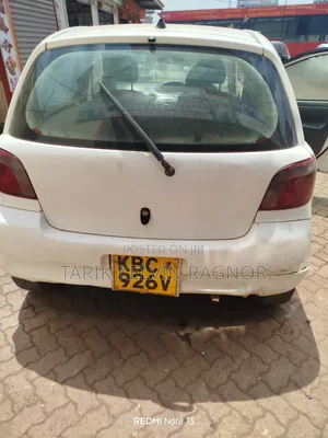 Toyota Vitz 2005 White