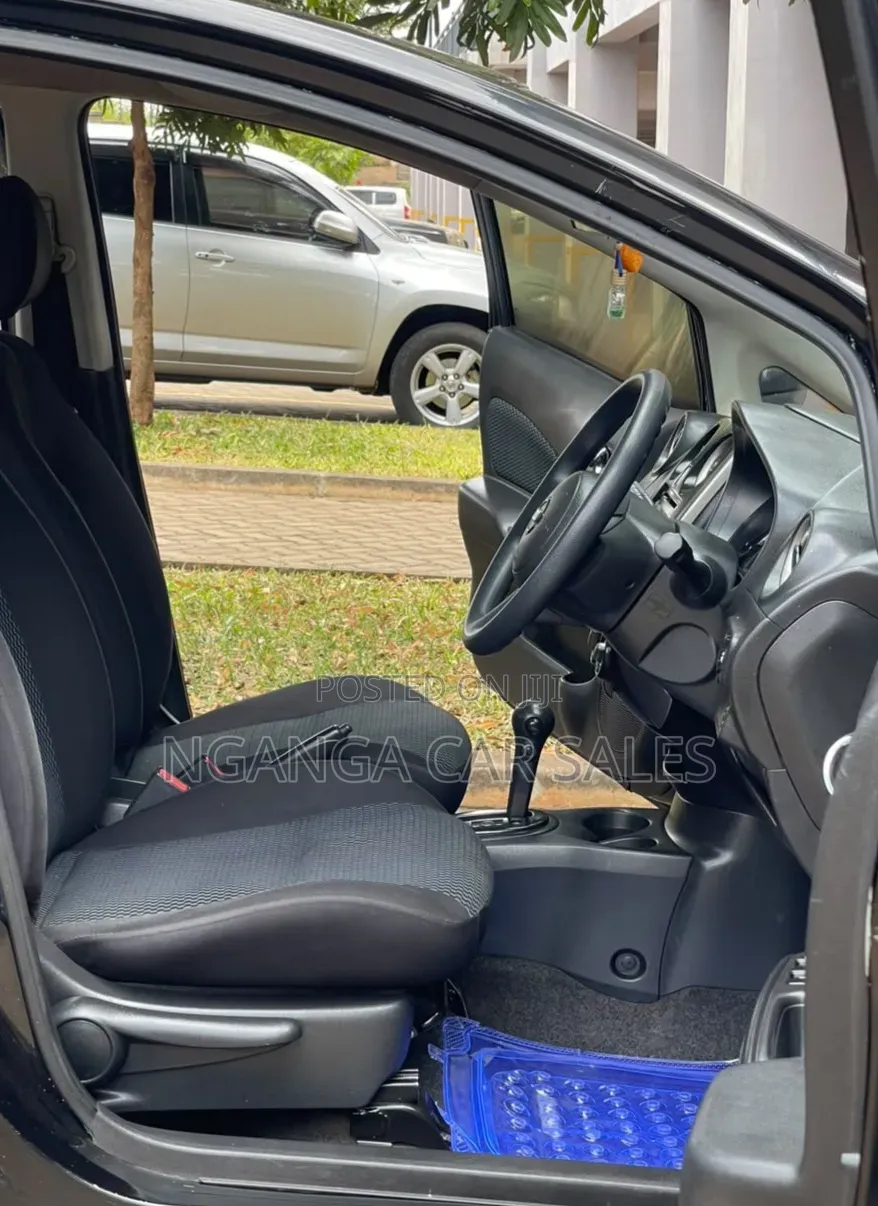 Nissan Note 2013 Black