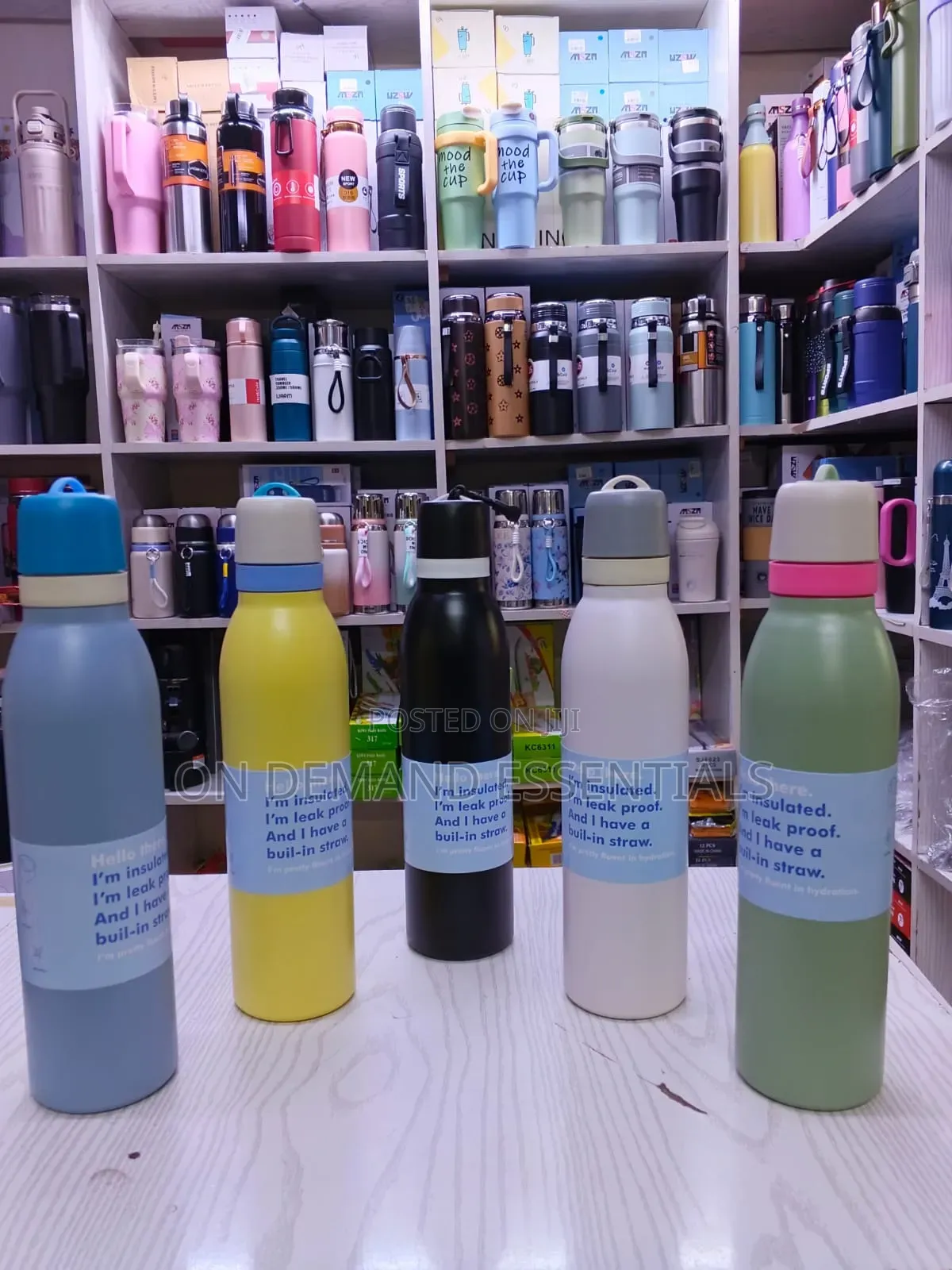 New Slim Flask 
Capacity 700ml
Code 1919