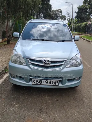Toyota Avanza 2011