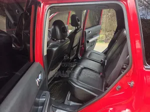 Nissan X-Trail 2010 Red