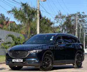 Mazda CX-8 2018 Blue