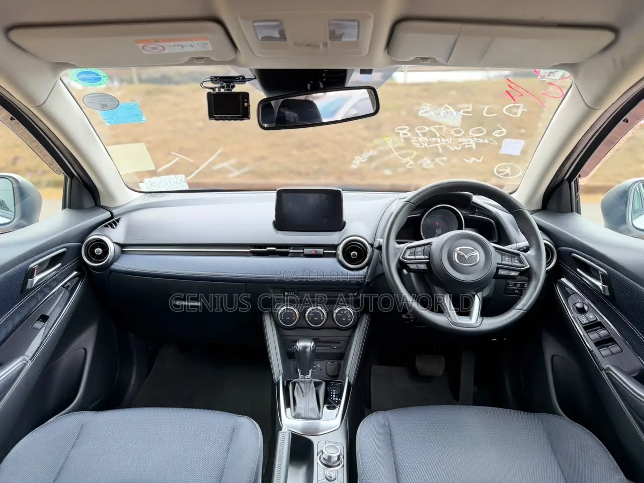 Mazda 2 2020 White